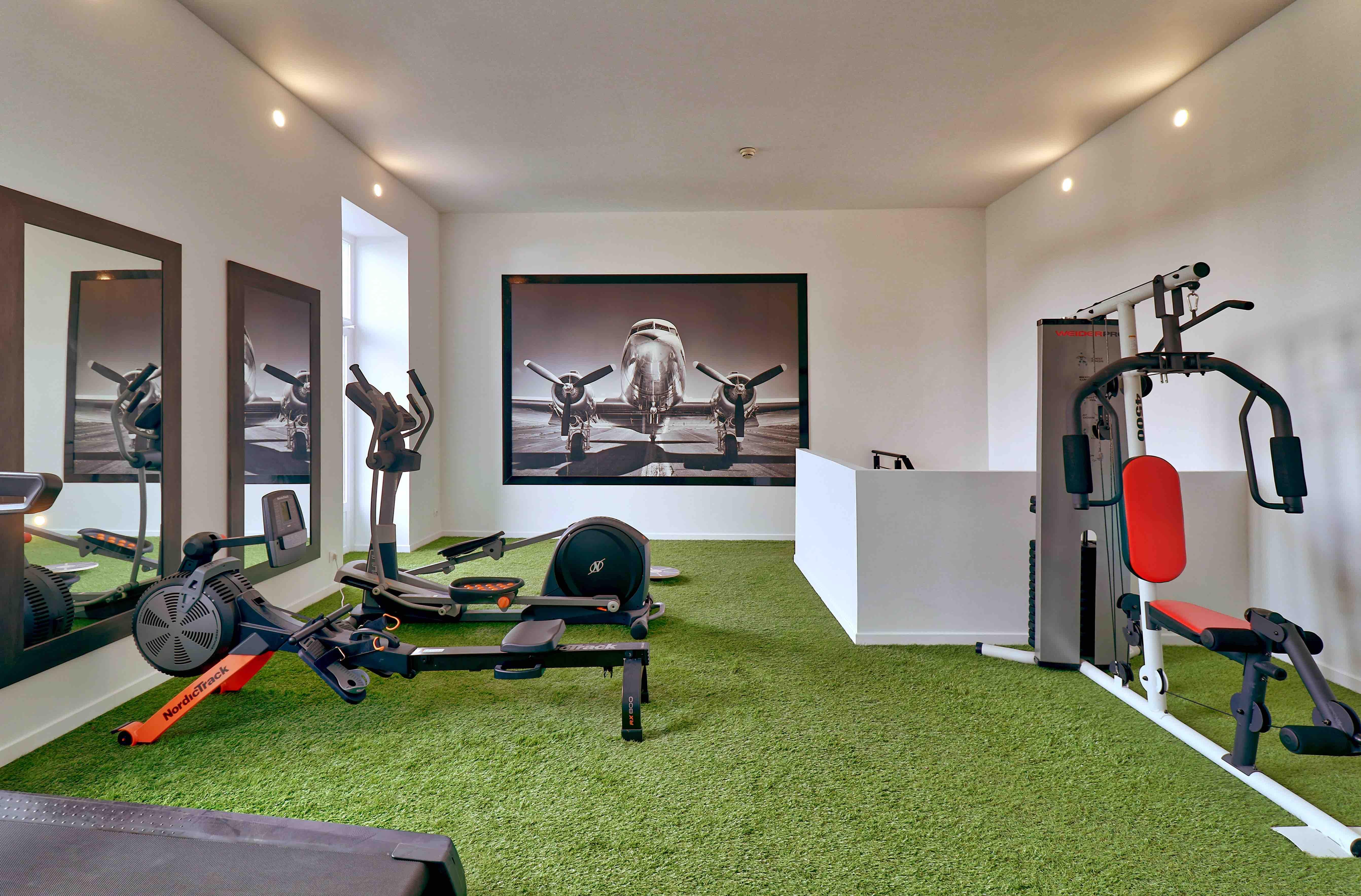 Belfry & Spa By Ligne St Barth Lourdes Zewnętrze zdjęcie A home gym